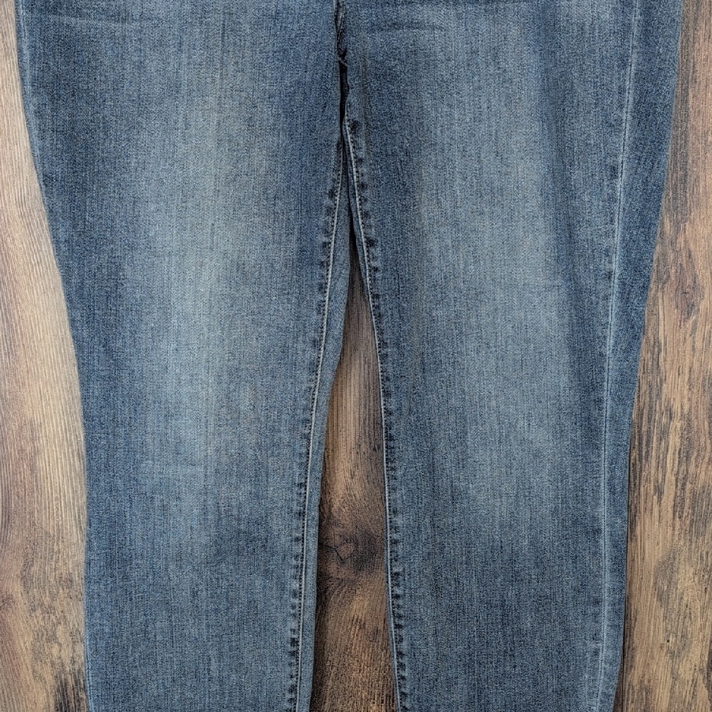Judy Blue Boyfriend Fit Classic Blue Skinny Plus Size Jeans 15/32 - Picture 3 of 10